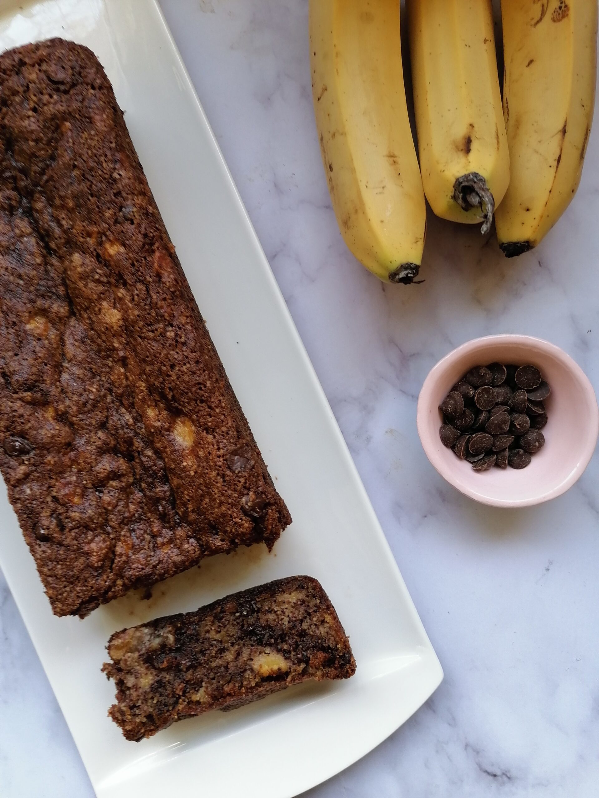 Chocolate Chip Banana Bread by Rebekah Durham|@noshbyrebekah